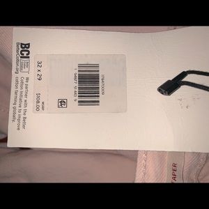 High loose taper jeans never worn couldn’t fit very light peach color 32X29